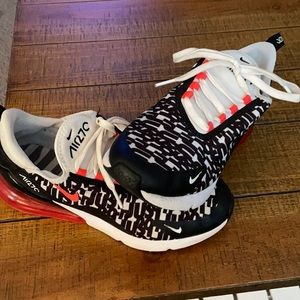 Nike Air 270